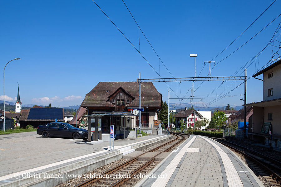 Bahnhof "Aarwangen"