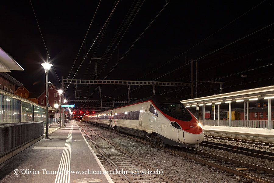 Bahnhof "Altdorf"
