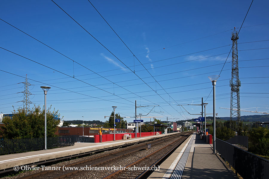 Bahnhof "Baar Neufeld"