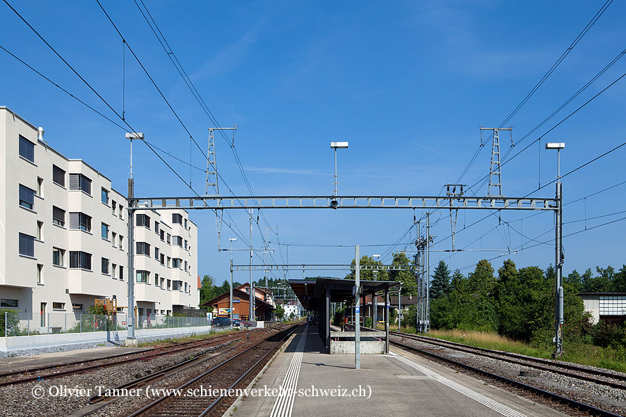 Bahnhof "Bubikon"