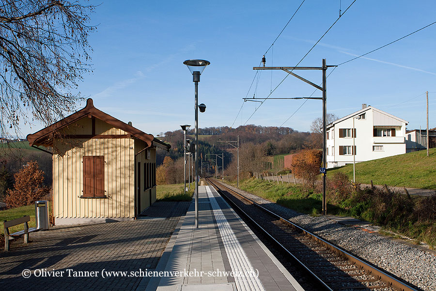 Bahnhof "Buckten"