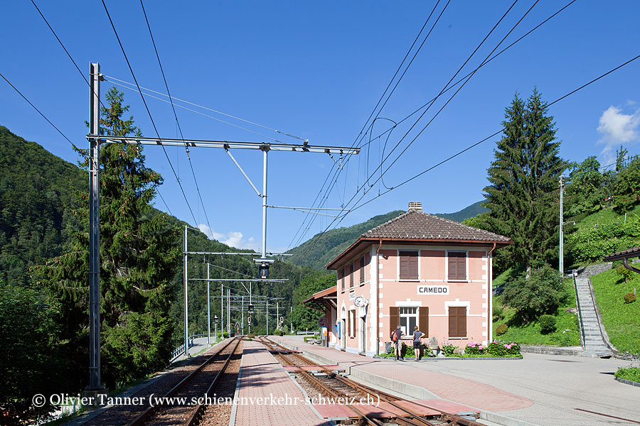 Bahnhof "Camedo"