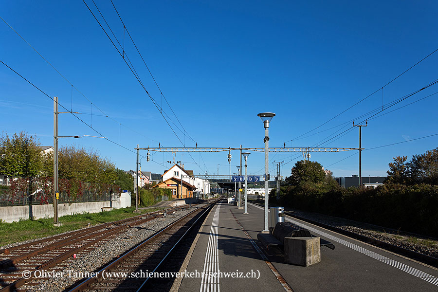 Bahnhof "Dielsdorf"
