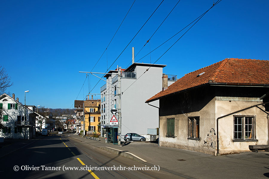 Bahnhof "Dietikon Schöneggstrasse"