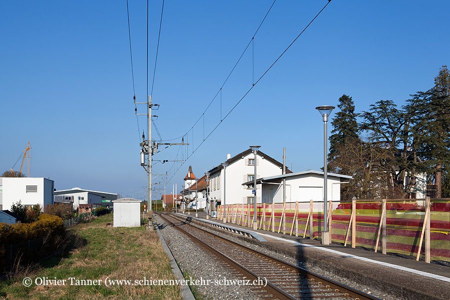 Bahnhof "Domdidier"