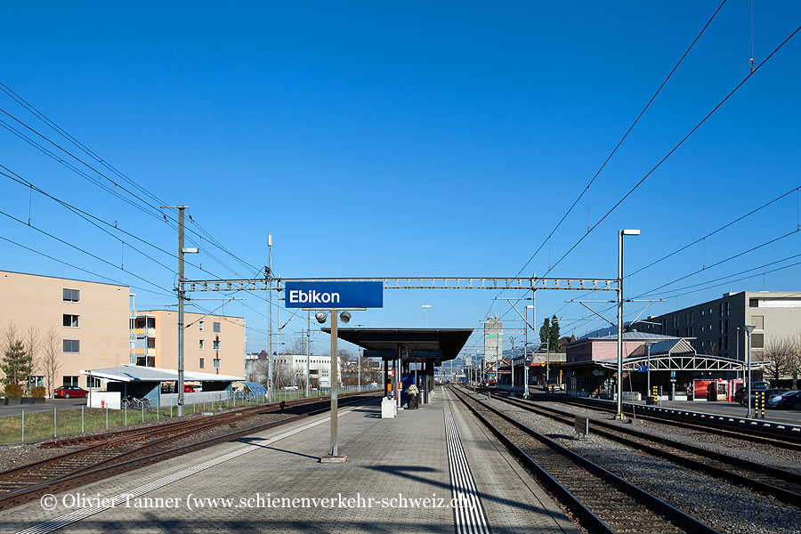 Bahnhof "Ebikon"