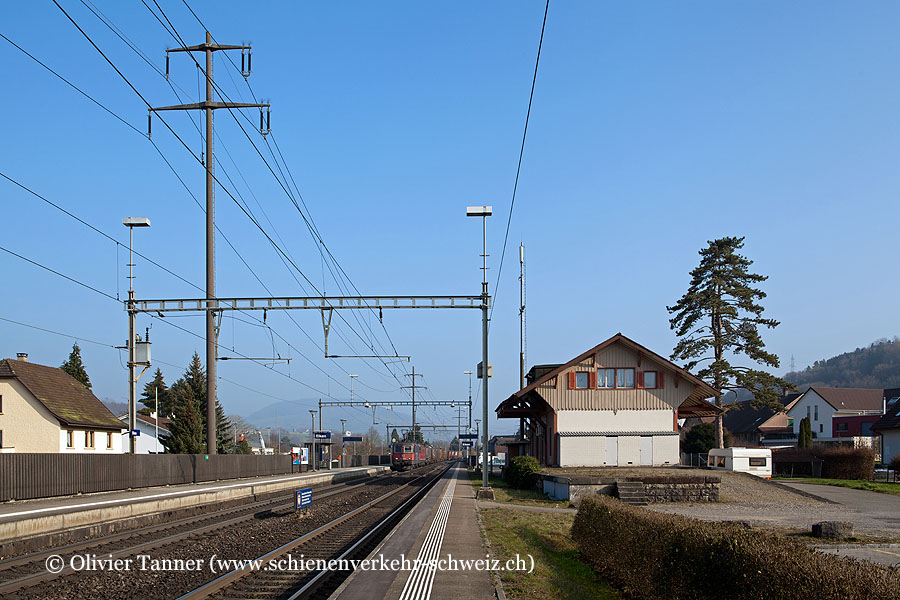 Bahnhof "Eiken"