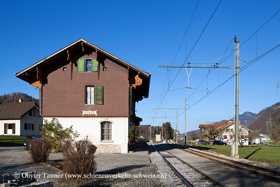 Bahnhof "Enney"