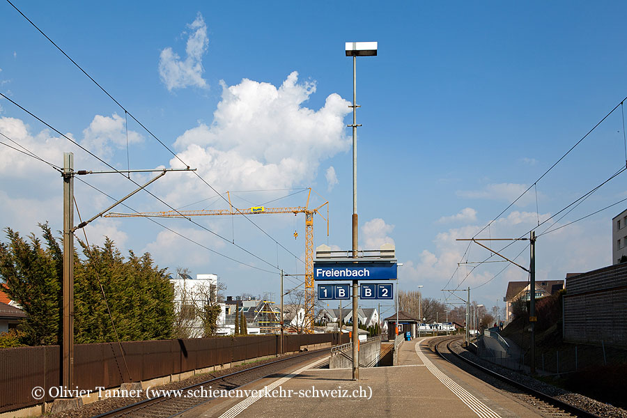 Bahnhof "Freienbach SBB"
