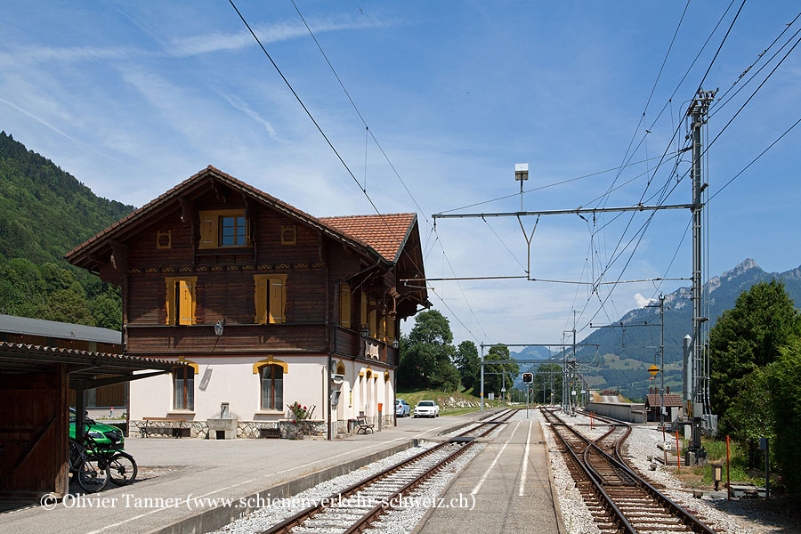 Bahnhof "Grandvillard"