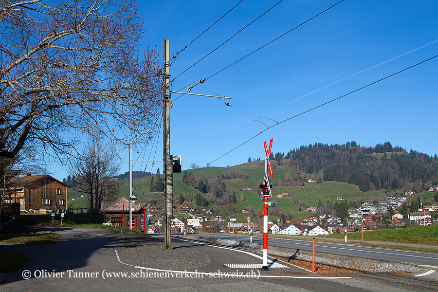 Bahnhof "Hebrig"