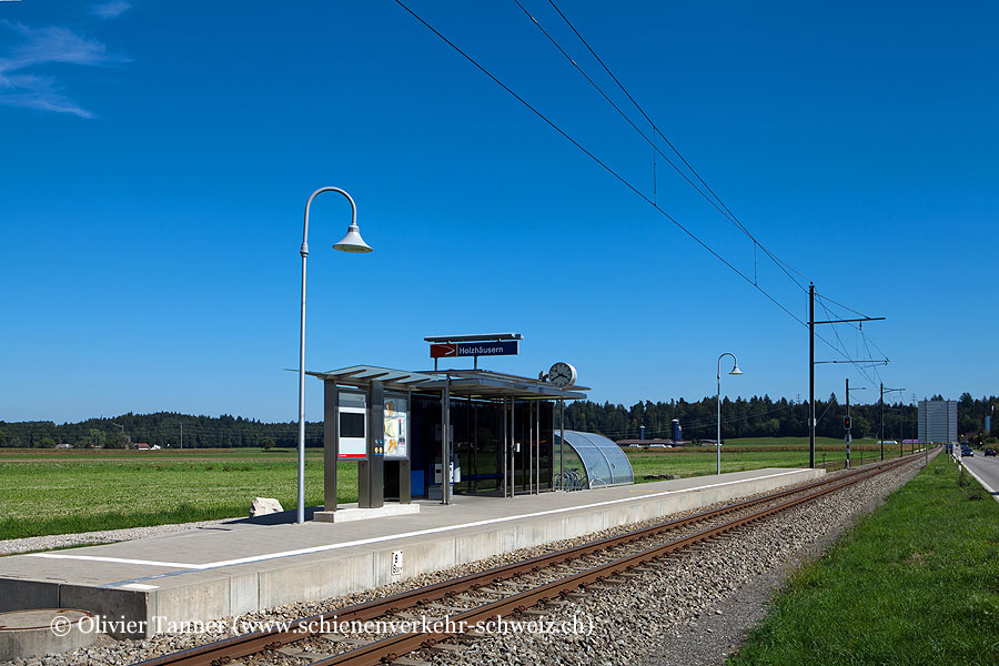 Bahnhof "Holzhäusern"