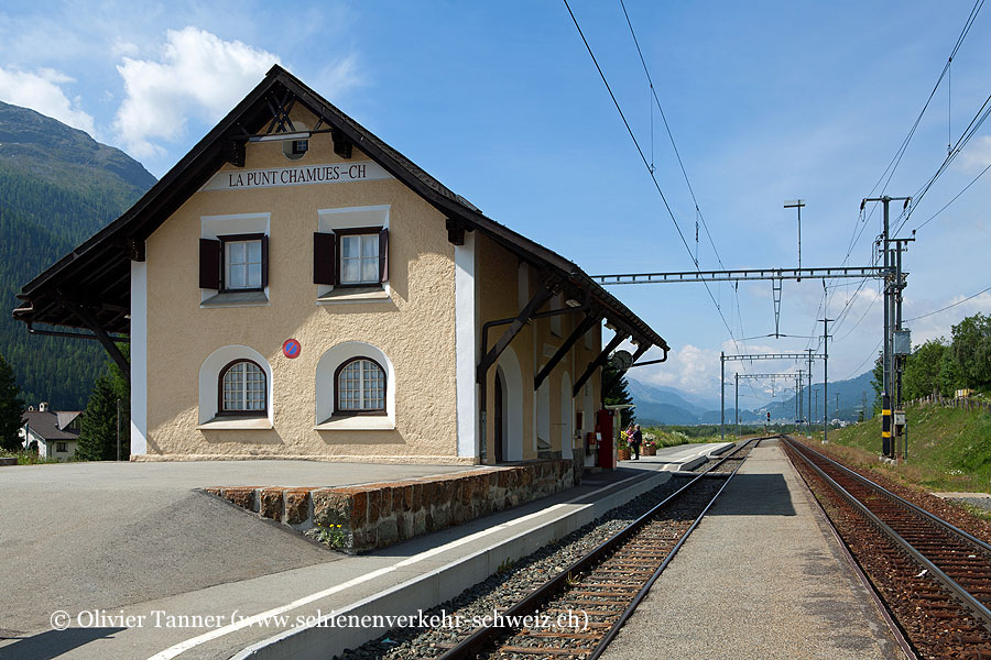 Bahnhof "La Punt Chamues-ch"