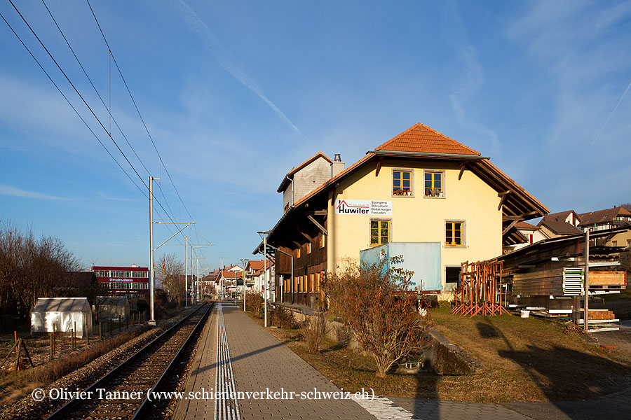 Bahnhof "Lanzenhäusern"