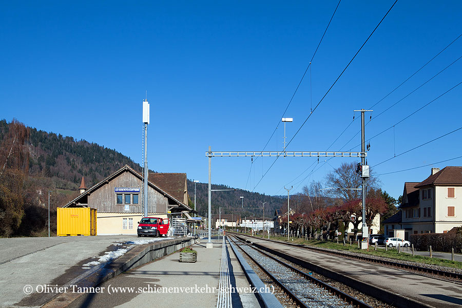 Bahnhof "Les Geneveys-sur-Coffrane"