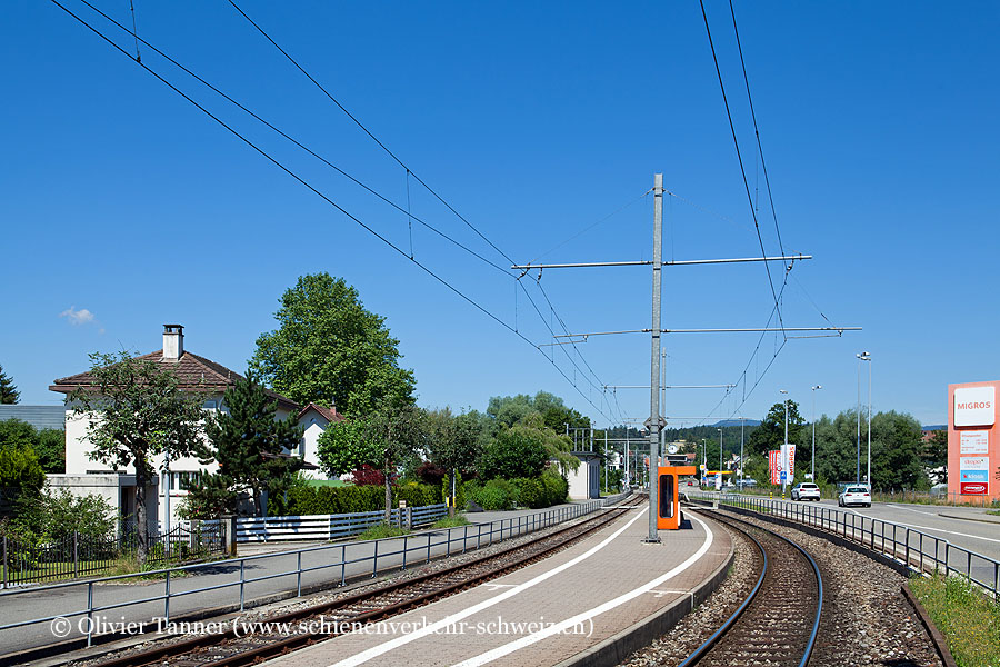 Bahnhof "Oberentfelden Uerkenbrücke"