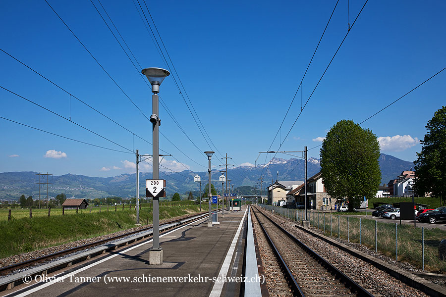 Bahnhof "Schübelbach-Buttikon"