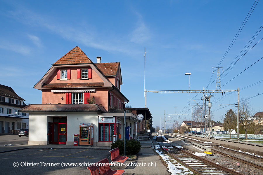 Bahnhof "Siegershausen"