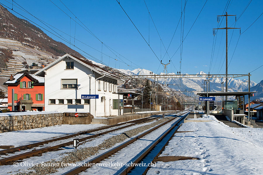 Bahnhof "St-Léonard"