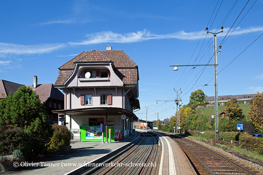 Bahnhof "Zollbrück"