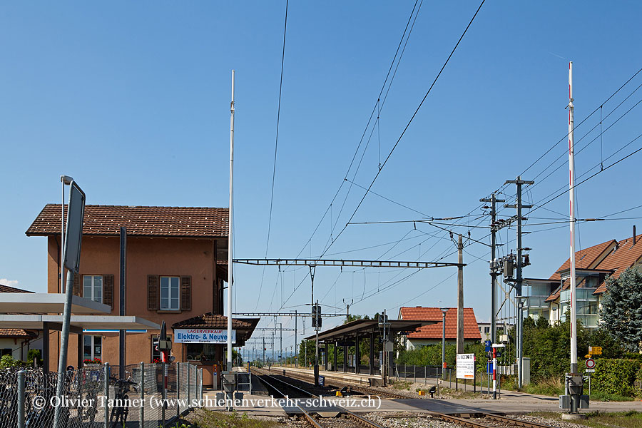 Bahnhof "Henggart"