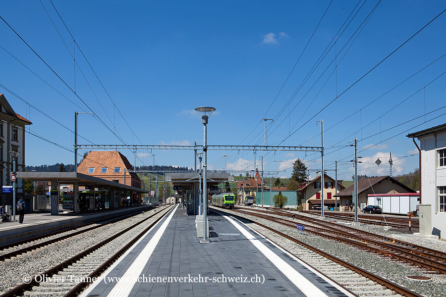 Bahnhof "Huttwil"