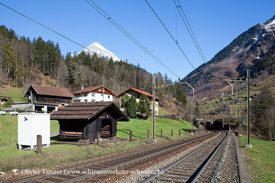 ehemaliger Bahnhof "Intschi"
