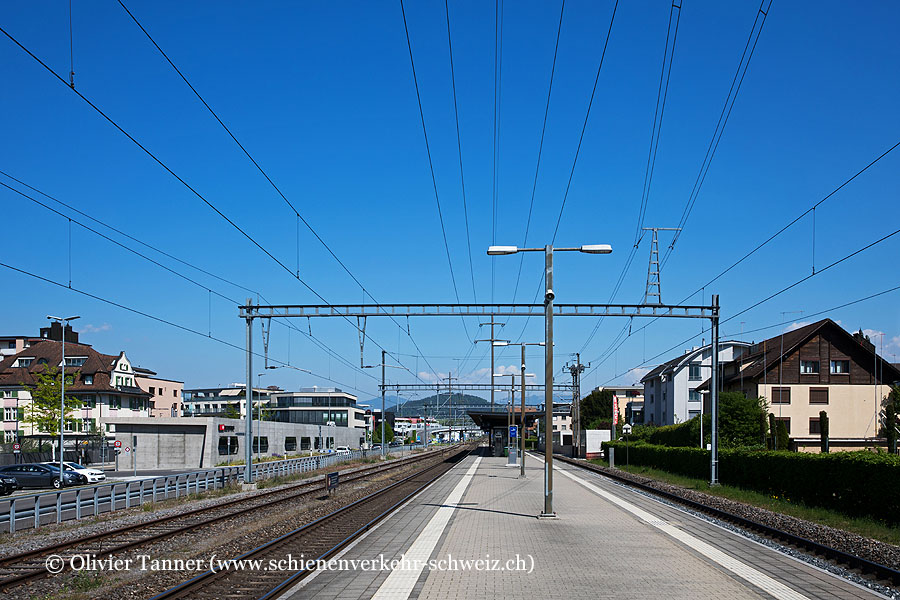 Bahnhof "Lachen"