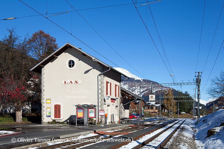 Bahnhof "Lax"