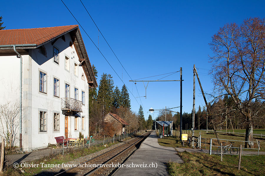 Bahnhof "Le Creux-des-Biches"