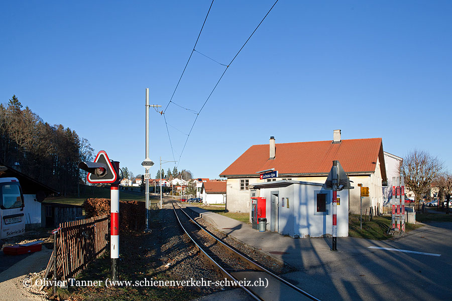Bahnhof "Les Breuleux-Eglise"