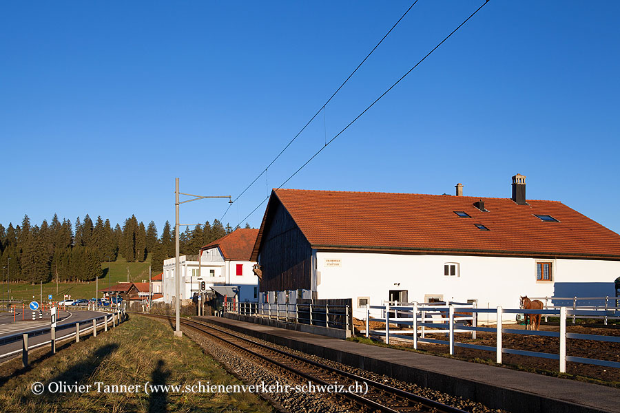 Bahnhof "Les Emibois"
