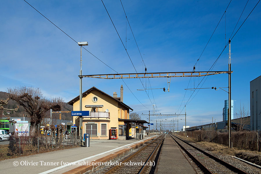 Bahnhof "Lucens"