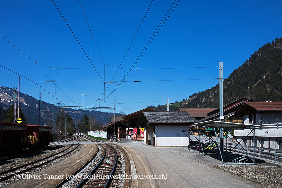 Bahnhof "Matten"