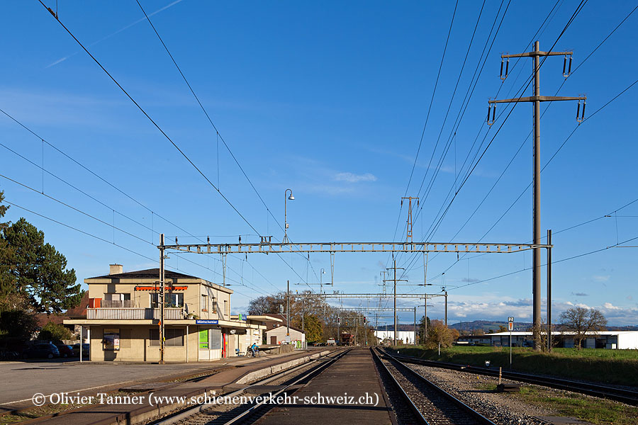 Bahnhof "Müntschemier"