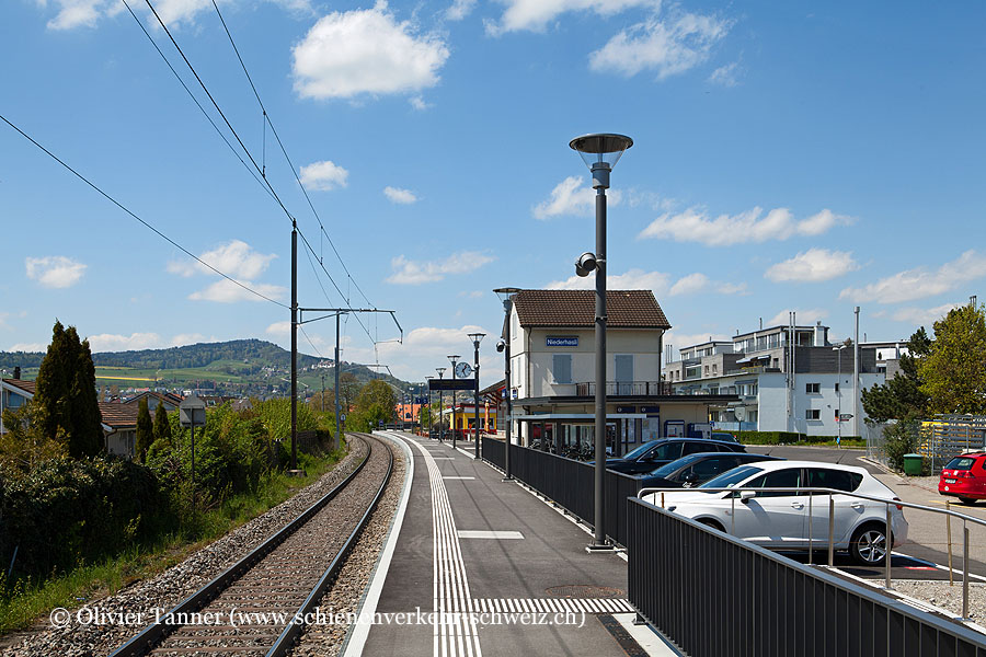 Bahnhof "Niederhasli"