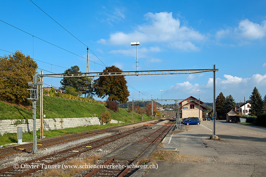 Bahnhof "Ossingen"