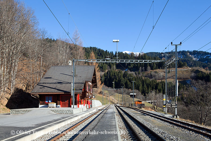 Bahnhof "Peist"