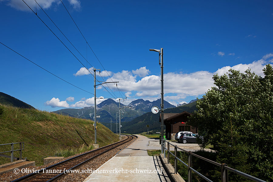 Bahnhof "Rueras"