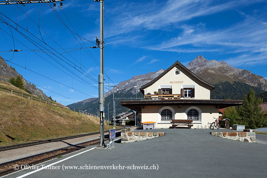 Bahnhof "S-chanf"