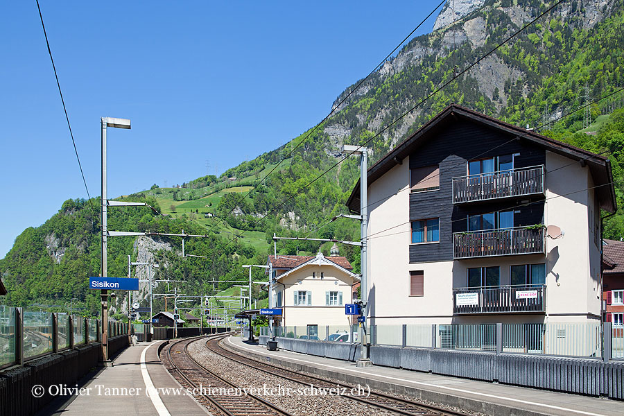 Bahnhof "Sisikon"