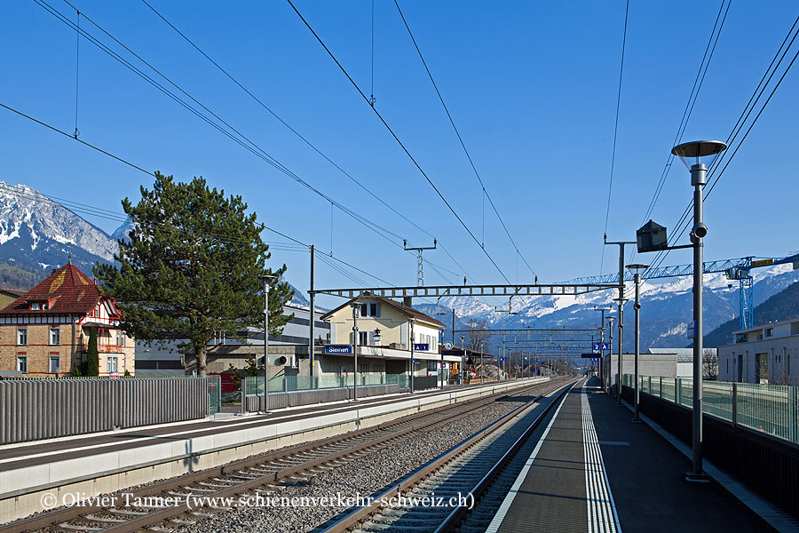 Bahnhof "Steinen"