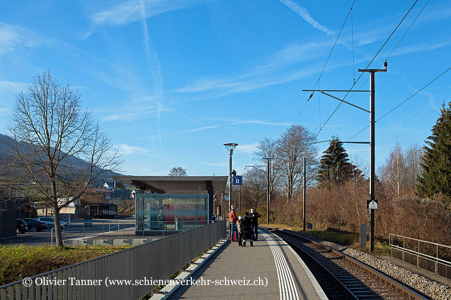 Bahnhof "Steinmaur"