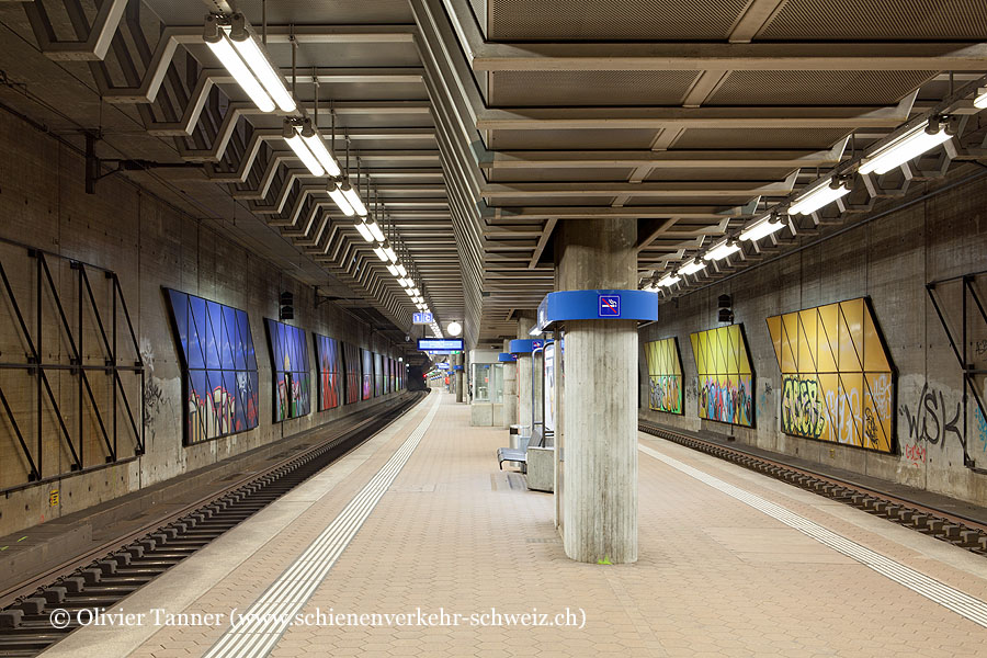 Bahnhof "Stettbach"