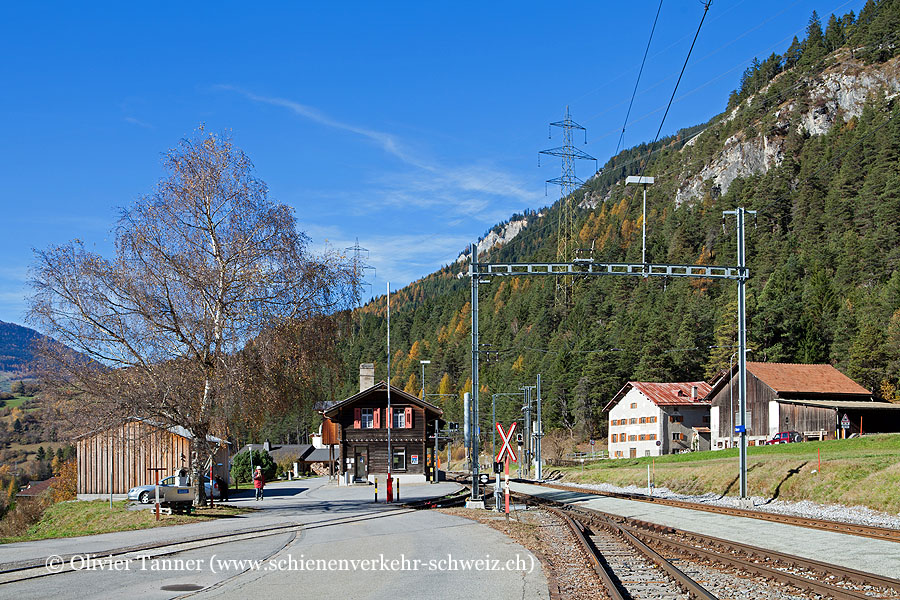 ehemaliger Bahnhof "Surava"