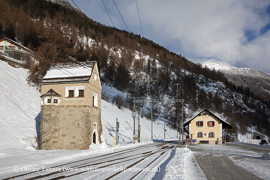 Bahnhof "Susch"