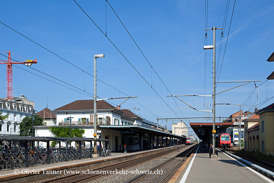 Bahnhof "Uster"