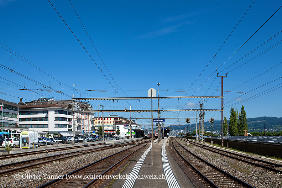 Bahnhof "Wädenswil"