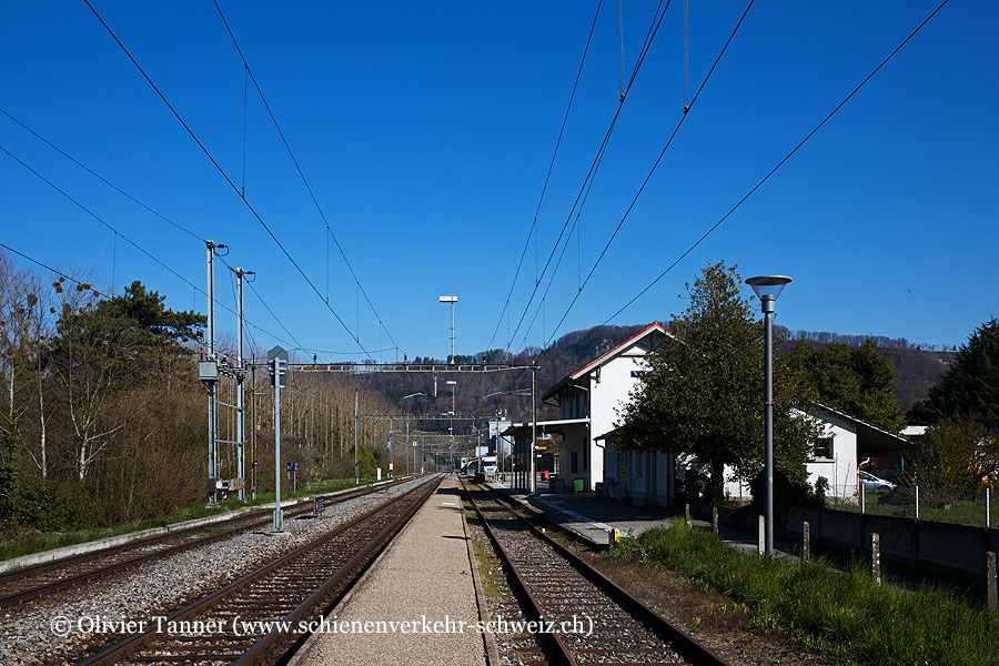 Bahnhof "Yvonand"