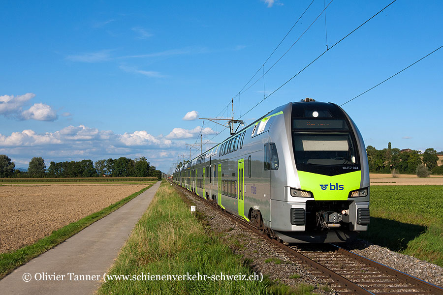 RABe 515 024 und RABe 515 025 als Extrazug Kerzers – Corcelles-Nord anlässlich der Air14